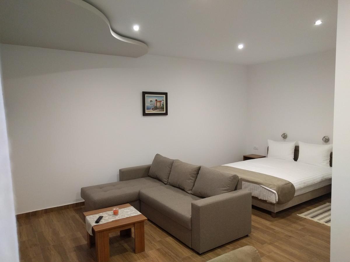 Simica Cose Apartment เวิร์ดนิค ภายนอก รูปภาพ