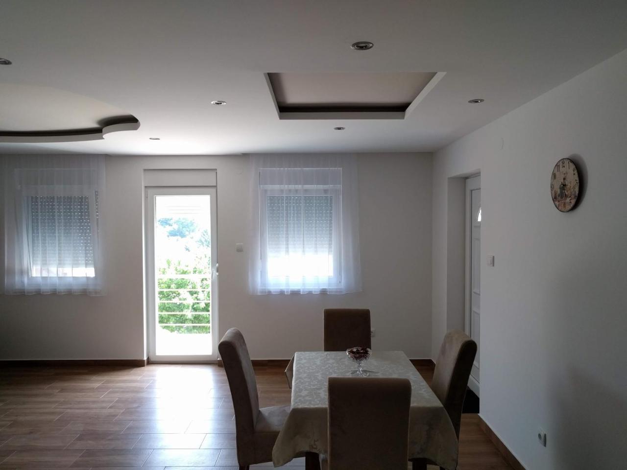 Simica Cose Apartment เวิร์ดนิค ภายนอก รูปภาพ
