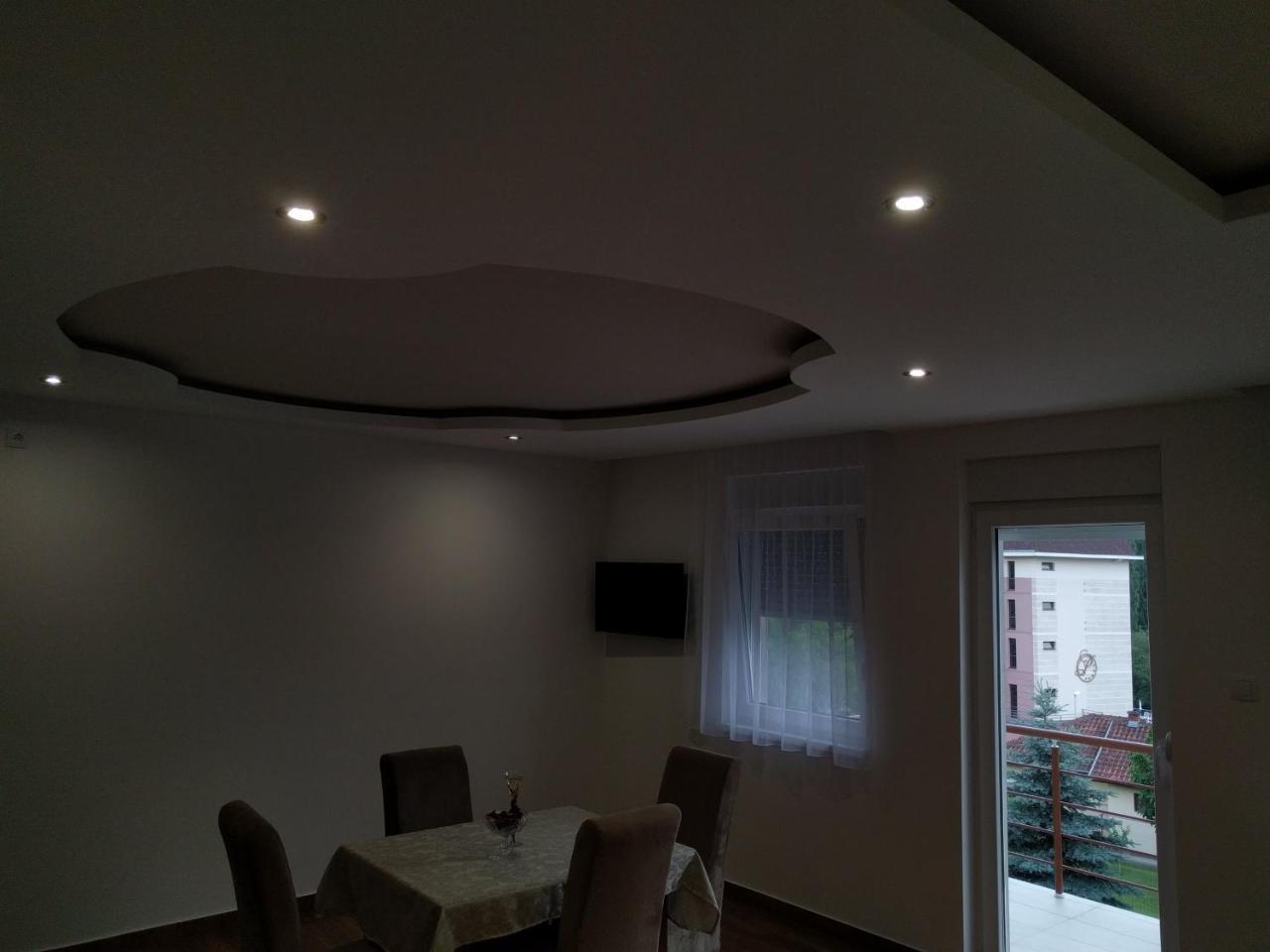 Simica Cose Apartment เวิร์ดนิค ภายนอก รูปภาพ