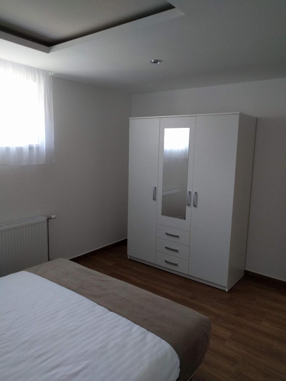Simica Cose Apartment เวิร์ดนิค ภายนอก รูปภาพ