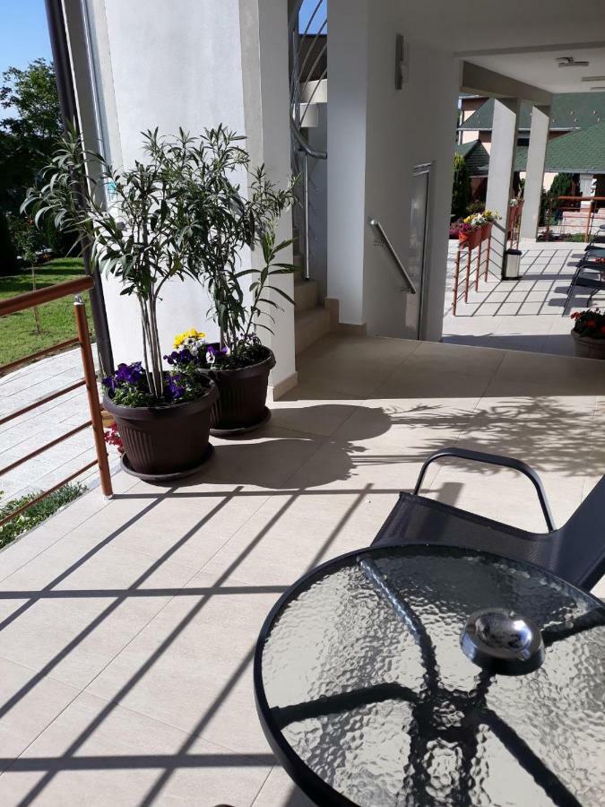 Simica Cose Apartment เวิร์ดนิค ภายนอก รูปภาพ